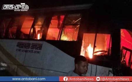 ময়মনসিংহে বাস-মাহিন্দ্র সংঘর্ষে নিহত ৬, বিক্ষুব্ধ জনতার আগুন