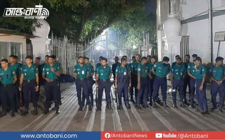 গুমের মামলায় অভিযুক্ত সেনা কর্মকর্তারা ট্রাইব্যুনালে, রাজধানীতে কড়া নিরাপত্তা