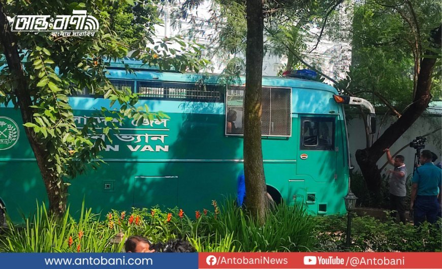 শীতাতপ নিয়ন্ত্রিত প্রিজনভ্যানে ট্রাইব্যুনাল ছাড়লেন ১৫ সেনা কর্মকর্তা