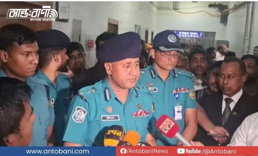 বাসায় ঢুকে বিচারকের ছেলেকে কুপিয়ে হত্যা