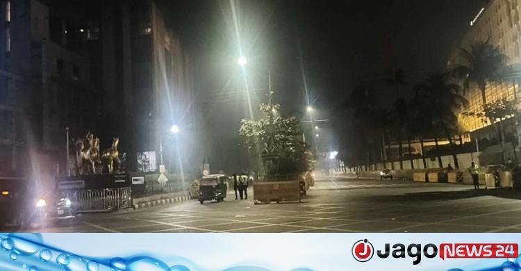 নির্বাচনের পূর্বরাতে ঢাকার বুকে গভীর নিস্তব্ধতা: সতর্ক প্রশাসন, প্রত্যাশী জনতা