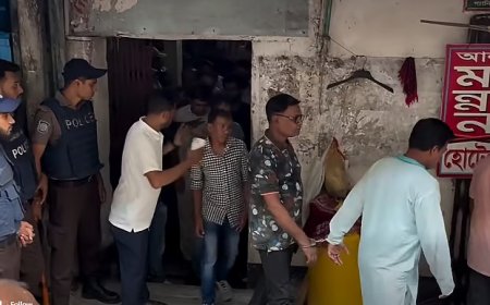 রাজধানীতে জাসদ কার্যালয়ে পুলিশের অভিযান: বিএফইউজে নেতাসহ শতাধিক নেতাকর্মী আটক