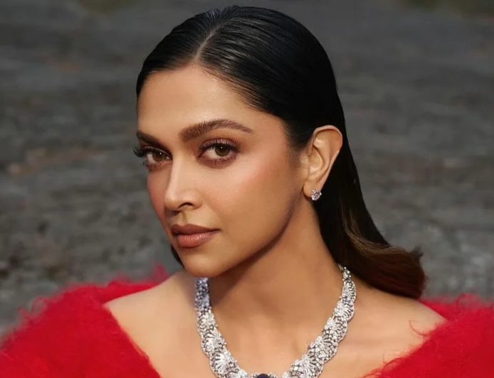 ‘কল্কি ২৮৯৮ এডি’ সিক্যুয়েলে থাকছেন না দীপিকা: কাস্টিং ও শুটিং নিয়ে বড় আপডেট দিলেন পরিচালক